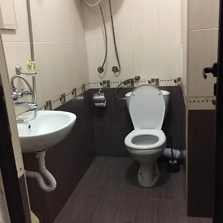 ели بيت ضيافة بريمورسكو