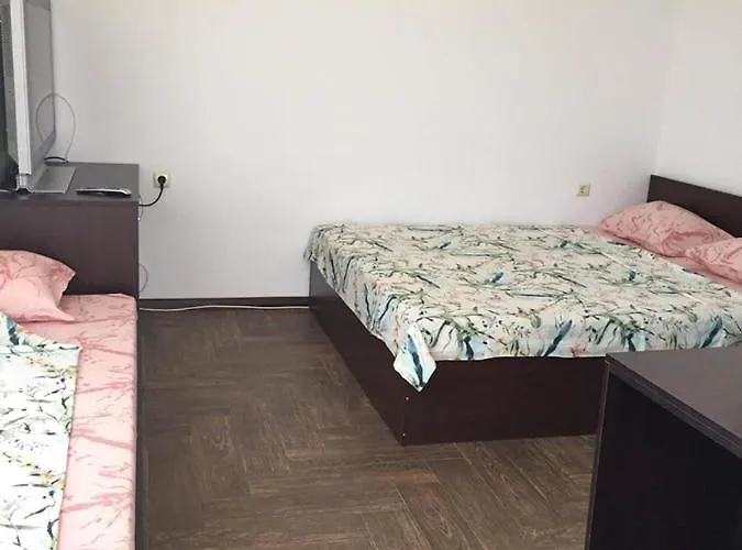 ели Πανσιόν Πριμόρσκο